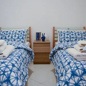 https://casa-cinzia.sicilyhotelsitaly.net